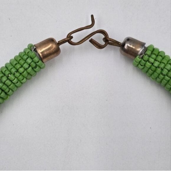 Traditional Maasai African Handcrafted Beaded Necklace Green Multicolored 20" - Picture 3 of 4